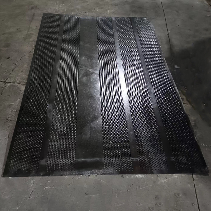 钢板冲孔筛网.jpg