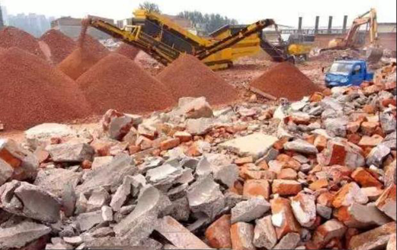 铁矿石 破碎筛分.jpg 铁矿石 破碎筛分.jpg