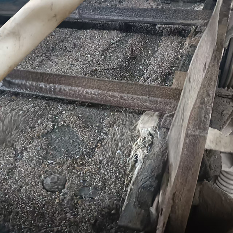 筛分实拍1.jpg 筛分实拍1.jpg