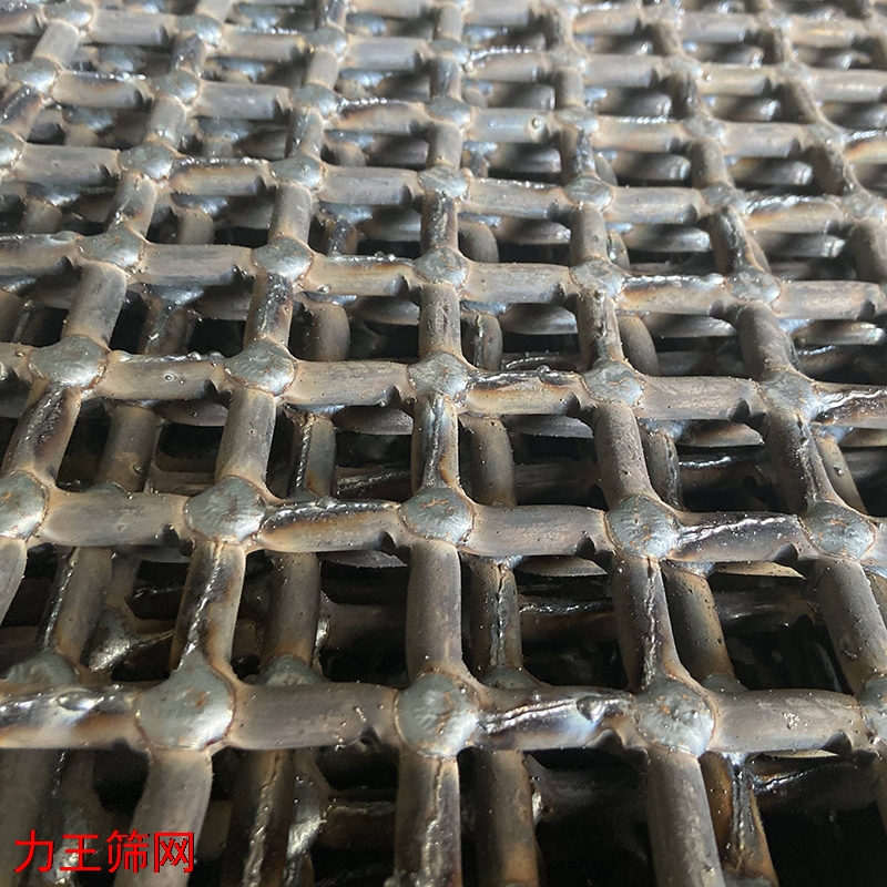 铬合金筛网硬度PK 65锰钢，哪种更胜一筹？